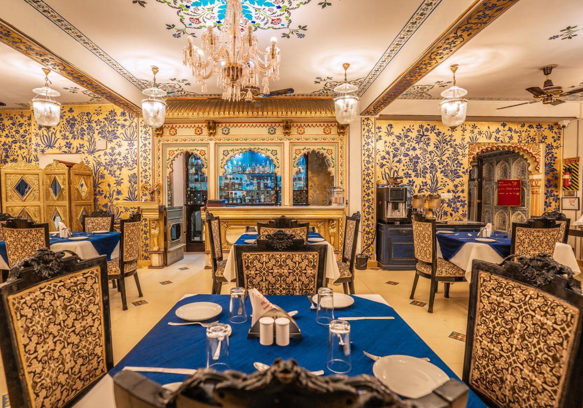 أومايد باوان - فندق بوتيك هيريتيج ستايل جايبور المظهر الخارجي الصورة